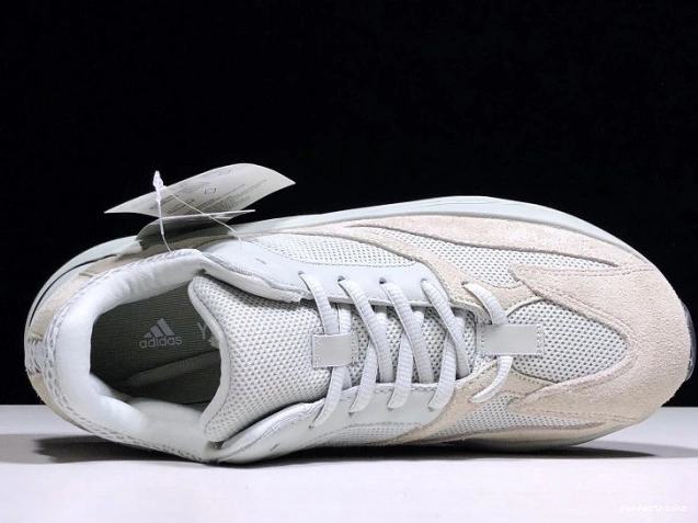 v2 EG7487 Yeezy Salt Boost Adidas 700 0812